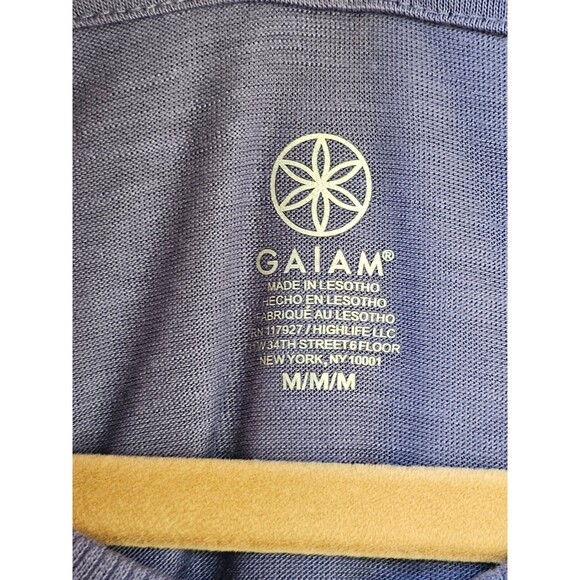 GAIAM‎ Periwinkle Short Sleeve Split Hem Tee T-Shirt Shirt Top Women's M EUC - Picture 5 of 9